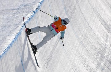kaiyun-李方慧赢中国队亚冬会首金 女子U型场地“三保险”
