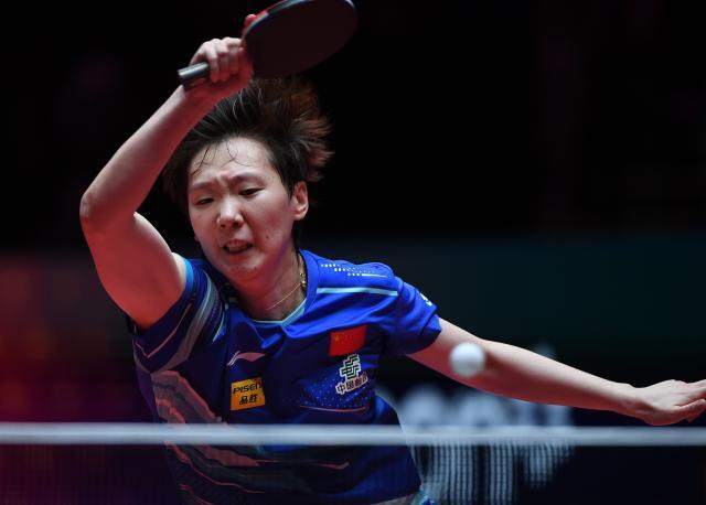 1746077421602073107.jpg (体育)(5)乒乓球——世界杯女单:王曼昱晋级八强XxjpseC007232_20250417_PEPFN0A001.jpg